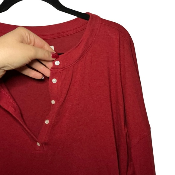 Abercrombie & Fitch Red Lounge Blouse with Button Detail - Picture 2 of 4